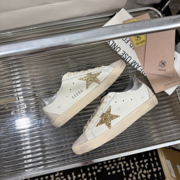 Golden Goose sneakers - Picture 8 of 9